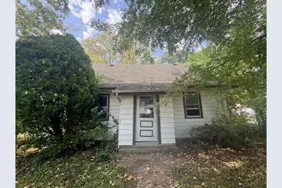 7534 Latrobe Avenue, Burbank, IL 60459 - Photo 1