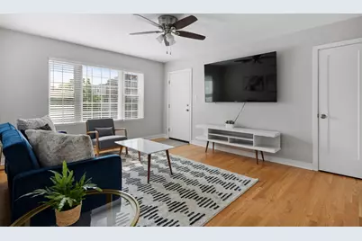 136 Ridge Avenue #2, Evanston, IL 60202 - Photo 3