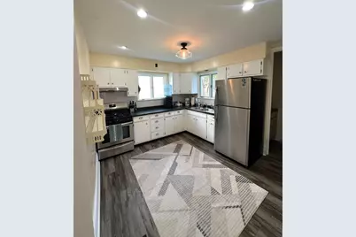 1211 E Jefferson Street, Bloomington, IL 61701 - Photo 13