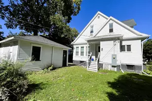 1211 E Jefferson St, Bloomington, IL 61701 - Photo 29