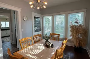 1211 E Jefferson St, Bloomington, IL 61701 - Photo 17