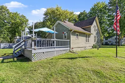 330 Pleasant Street, Sheridan, IL 60551 - Photo 11