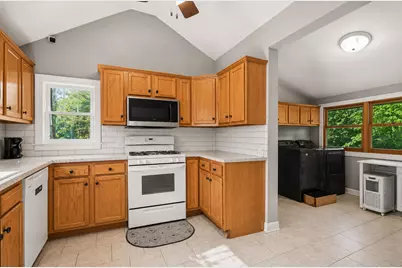 330 Pleasant Street, Sheridan, IL 60551 - Photo 15