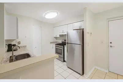 728 N Gary Avenue #113, Carol Stream, IL 60188 - Photo 15