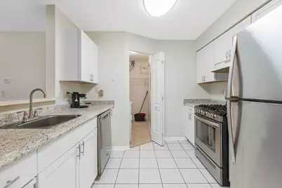 728 N Gary Avenue #113, Carol Stream, IL 60188 - Photo 11