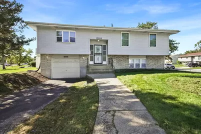 17000 Pine Court, Hazel Crest, IL 60429 - Photo 1