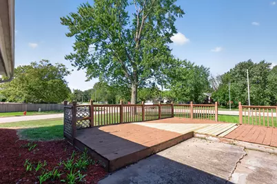 1622 W Celebrity Circle, Hanover Park, IL 60133 - Photo 25
