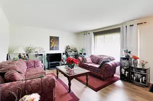 278 Union St, Crystal Lake, IL 60014 - Photo 5