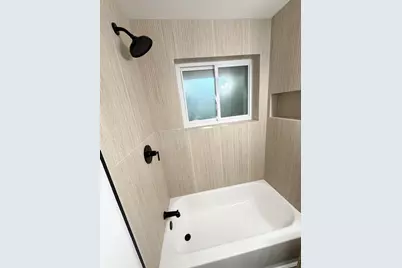 143 E 119th Street, Chicago, IL 60628 - Photo 21