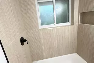 143 E 119th St, Chicago, IL 60628 - Photo 21