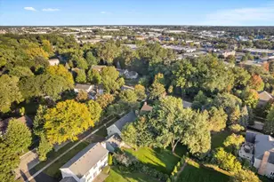 550 Longmeadow Cir, Saint Charles, IL 60174 - Photo 49