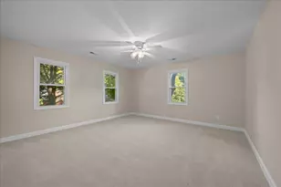 550 Longmeadow Cir, Saint Charles, IL 60174 - Photo 37