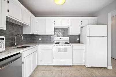 200 N Dearborn Street #4001, Chicago, IL 60601 - Photo 7