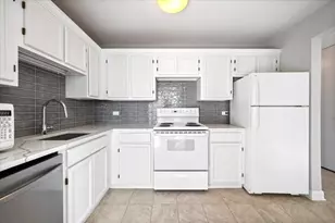 200 N Dearborn St, Chicago, IL 60601 - Photo 7