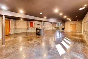 10516 S Seeley Ave, Chicago, IL 60643 - Photo 47