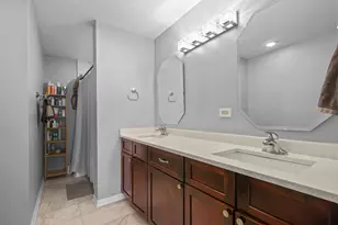 5300 N Lincoln Ave, Chicago, IL 60625 - Photo 17