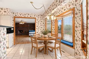 14289 W Shelley Ln, Wadsworth, IL 60083 - Photo 9