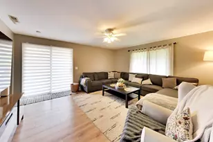 10S021 Plainfield-Naperville Rd, Naperville, IL 60564 - Photo 17