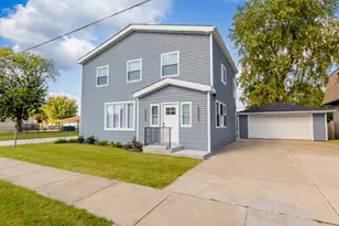 5708 W 84th Pl, Burbank, IL 60459 - Photo 1
