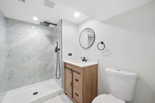 8718 S Euclid Ave, Chicago, IL 60617 - Photo 19