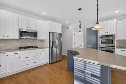 1763 Goldsboro Lane, Crystal Lake, IL 60014 - Photo 19