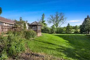 24844 N Cherokee Dr, Lake Barrington, IL 60010 - Photo 33