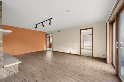 24844 N Cherokee Drive, Lake Barrington, IL 60010 - Photo 11