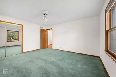 24844 N Cherokee Drive, Lake Barrington, IL 60010 - Photo 23