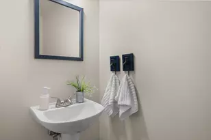 88 Johnson Ct, North Aurora, IL 60542 - Photo 11