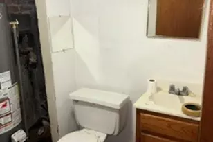10505 S Rhodes Ave, Chicago, IL 60628 - Photo 17