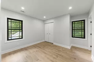 122 N Oakwood Ave, West Chicago, IL 60185 - Photo 13