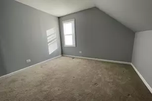 3724 Ruby St, Schiller Park, IL 60176 - Photo 9