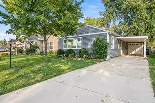 559 S Park Rd, Lombard, IL 60148 - Photo 1