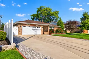 7438 Beloit Ave, Bridgeview, IL 60455 - Photo 33