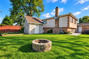 7438 Beloit Ave, Bridgeview, IL 60455 - Photo 27