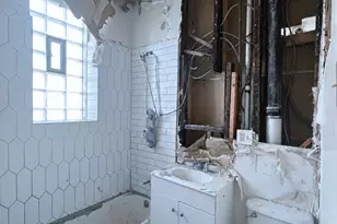 901 S Sacramento Blvd, Chicago, IL 60612 - Photo 15