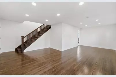 225 Burchell Avenue, Highwood, IL 60040 - Photo 5
