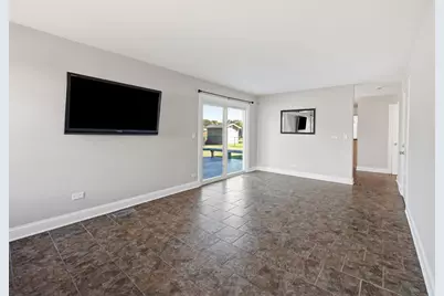 1050 Applewood Lane, Algonquin, IL 60102 - Photo 9