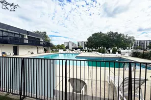 9098 W Terrace Dr, Niles, IL 60714 - Photo 11