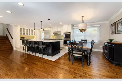 2612 N Waterman Avenue, Arlington Heights, IL 60004 - Photo 5