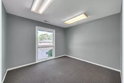 17050 S Park Avenue #CUL, South Holland, IL 60473 - Photo 11