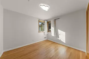1944 Stratford Ave, Westchester, IL 60154 - Photo 11