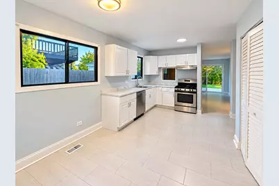 1191 Hialeah Lane, Hanover Park, IL 60133 - Photo 11