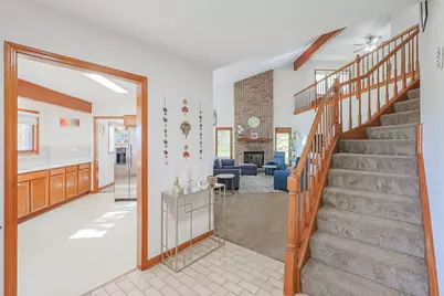 1801 Monterey Court, Hoffman Estates, IL 60169 - Photo 7