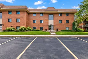 2335 S Main St, Lombard, IL 60148 - Photo 17