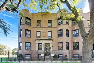 5203 S Indiana Ave, Chicago, IL 60615 - Photo 1