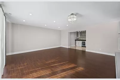 1747 W Crystal Lane #207, Mount Prospect, IL 60056 - Photo 15