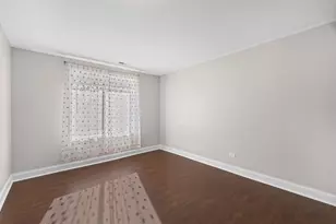 1747 W Crystal Ln, Mount Prospect, IL 60056 - Photo 25
