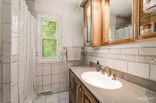 1350 Leverenz Rd, Naperville, IL 60564 - Photo 11