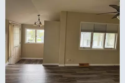 35670 N Laurel Avenue, Ingleside, IL 60041 - Photo 13